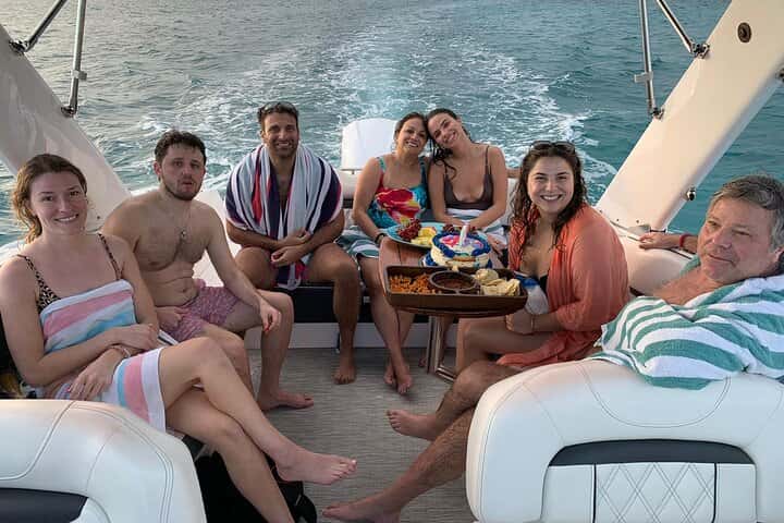 26ft Regal Charter — photo 2